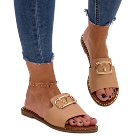 Bež japanke s Mariza kopčom