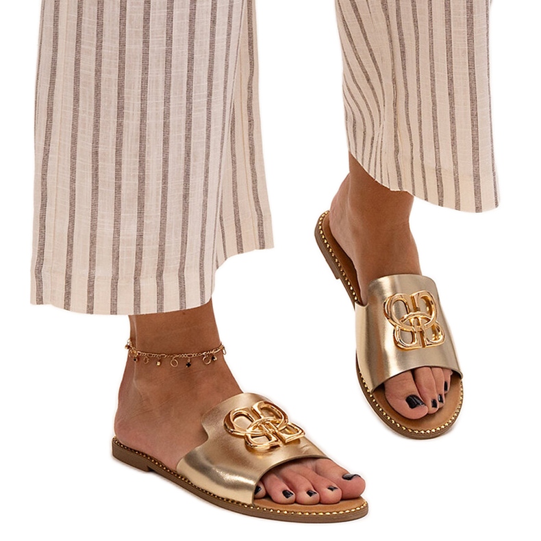 Zlatne japanke ukrašene Perkin kopčom zlatna