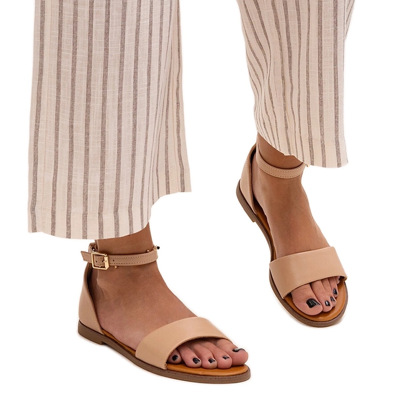 Evento Bež sandale sa zatvorenom petom marke Sema