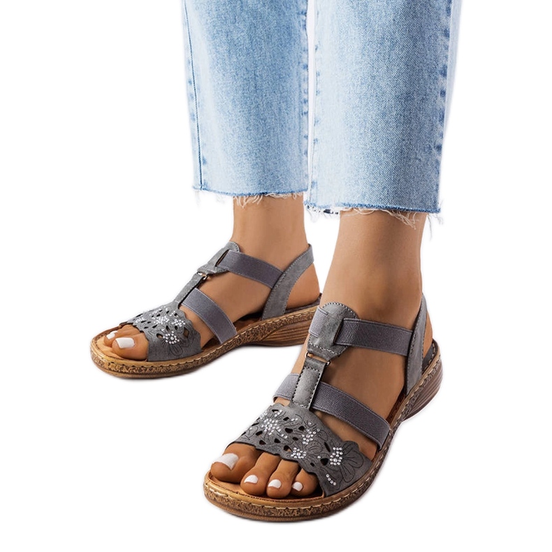 Evento Sive sportske sandale sa kamenčićima iz Rossignola siva