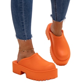 Narančaste japanke s masivnim Huss potplatom narančasta