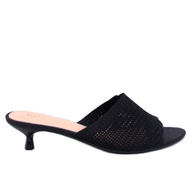 Bertini crne patkaste japanke s ažurom crna