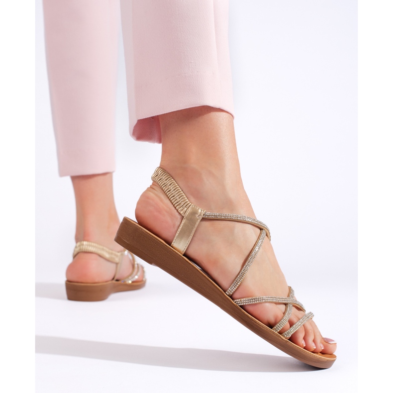 Zlatne natikače sa kamenčićima zlatna