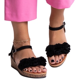 Crne sandale na klin s Meaza cvjetovima crna