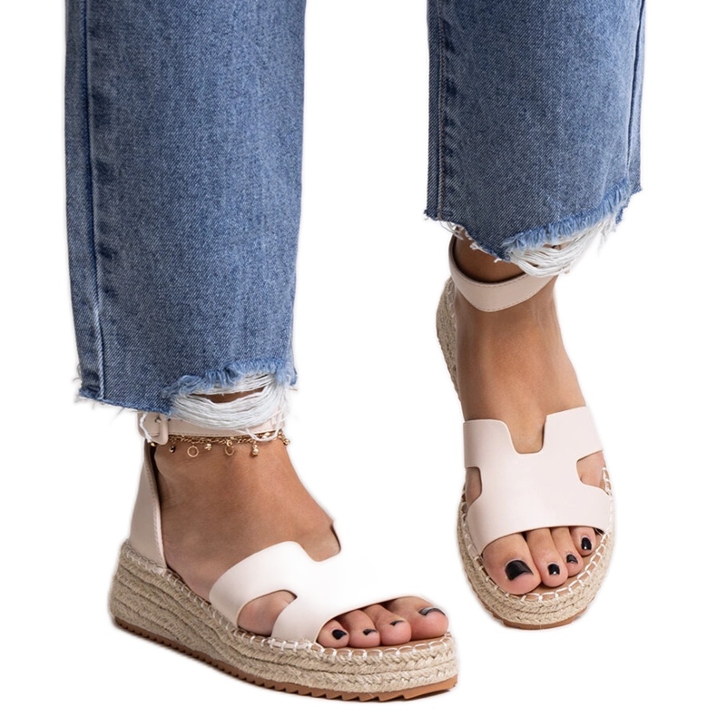 Laurencia bež sandale na klin