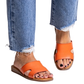 Narančaste japanke od eko kože marke Kajetana narančasta