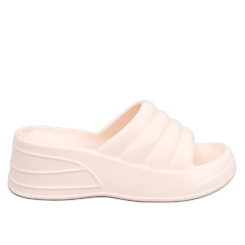 Diames Bež pjenaste sandale na klin