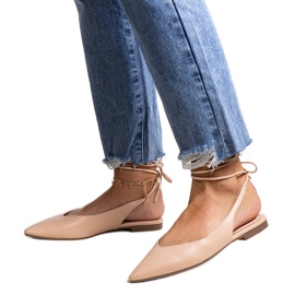 Bež balerinke na vezanje od eko kože Batra