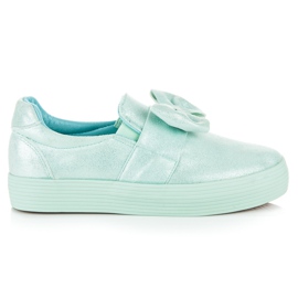 Sliponi na platformi s mašnom zelena