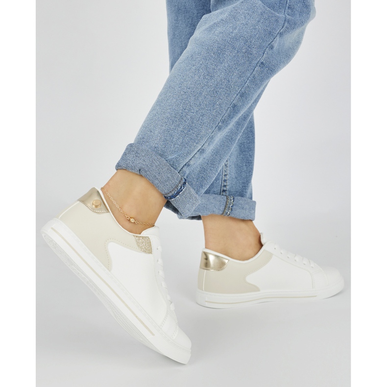 Klasične ženske sportske cipele bijela