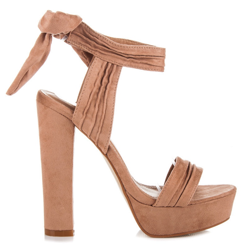 Comer Sandale na platformi s uvezom smeđa