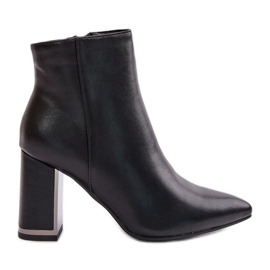 Ženske gležnjače na visoku petu, kopčanje patentnim zatvaračem, izolirana eko koža, crni Mevair crna