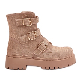 Izolirane ženske gležnjače s bež ukrasom za kolače