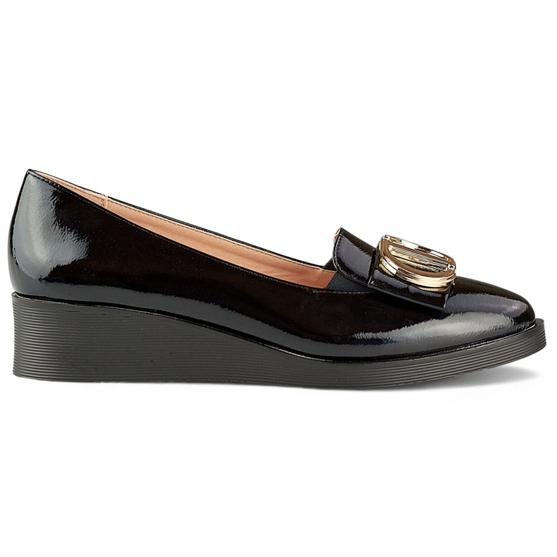 Elegantne crne lakirane cipele s ukrasom na niskoj platformi crno