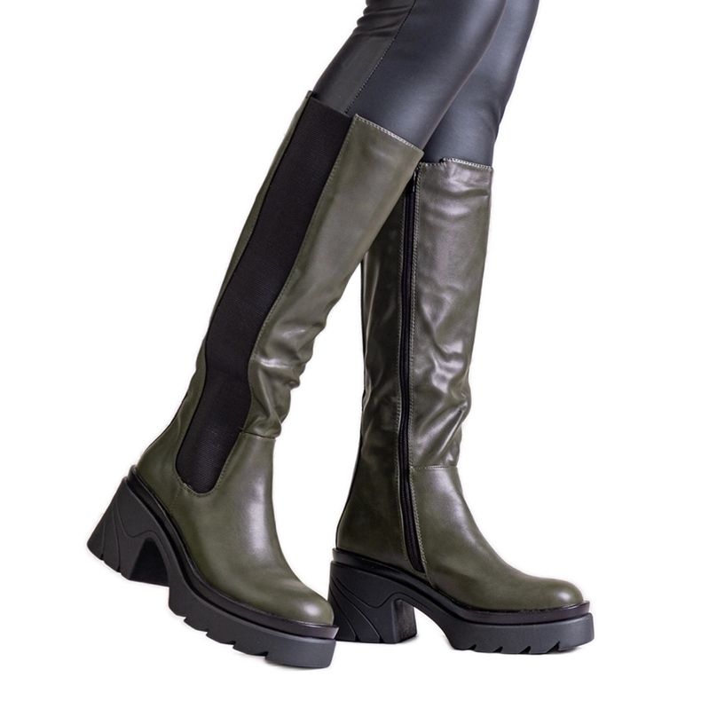 Zelene čizme s debljom petom marke Charla zelena