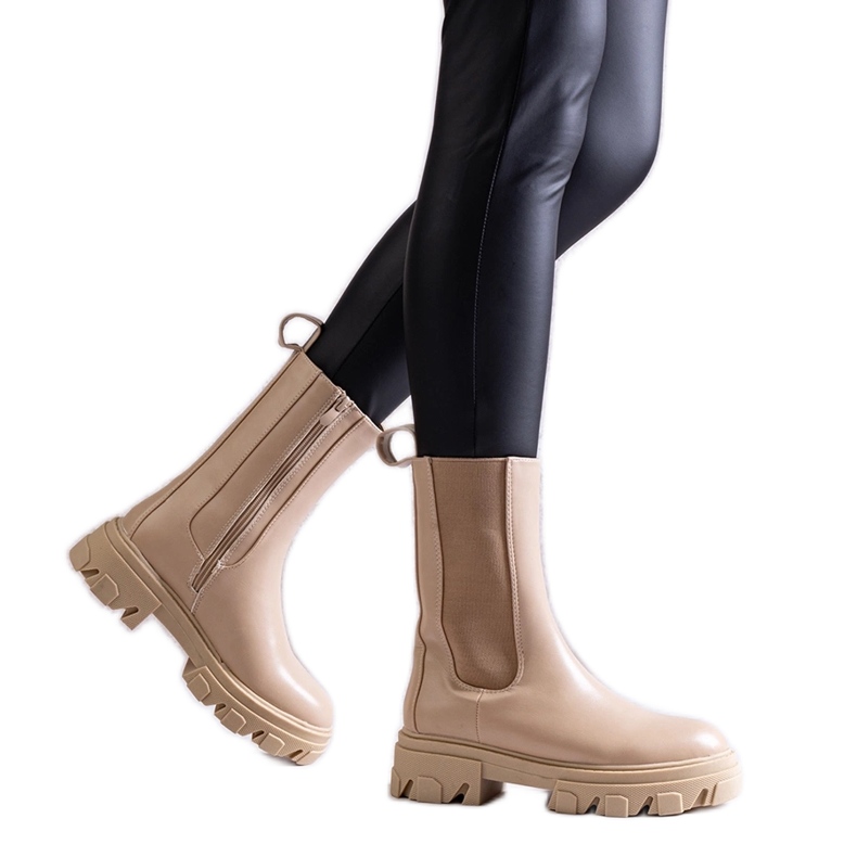 Bež visoke gležnjače od Manera eko kože