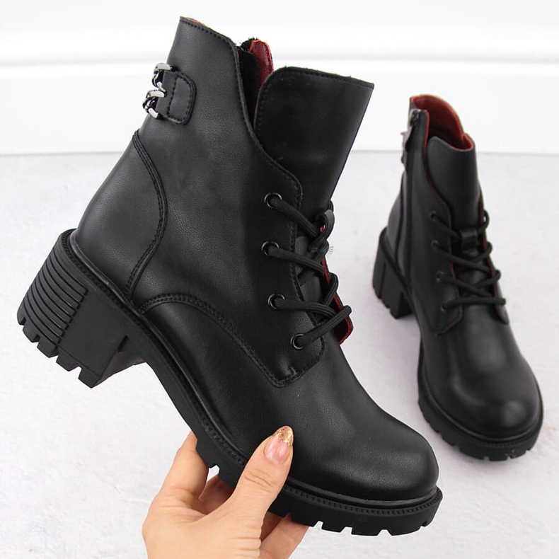 Crne kožne ženske gležnjače Filippo DBT6491 crno