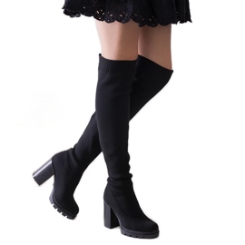 Lija duge crne natikače na visoku petu crna