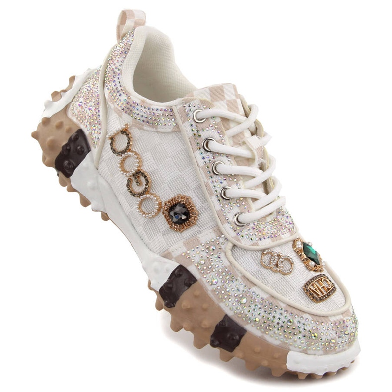 Ženske cipele bogato ukrašene cirkonima, bijele boje Potocki 16324 bijela