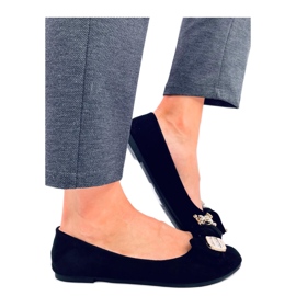 Crne balerinke od brušene kože s medvjedićem crna