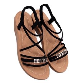 Minimalističke sandale na nježnoj crnoj platformi crna