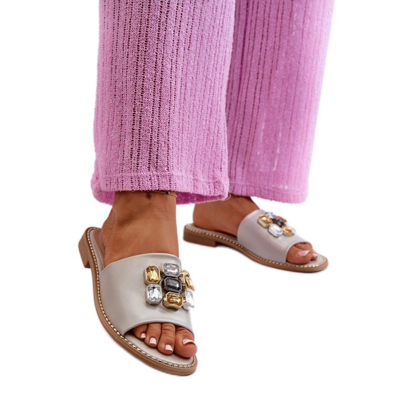 S. BARSKI Ženske ravne sandale sa ukrasima bež