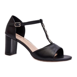 Sandale s ukrasima 24SD98-7148 crne crna