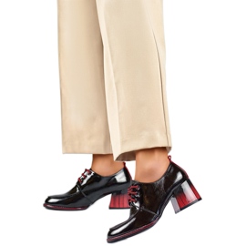 Ženske cipele GD-FL439-B Lakirana koža crna