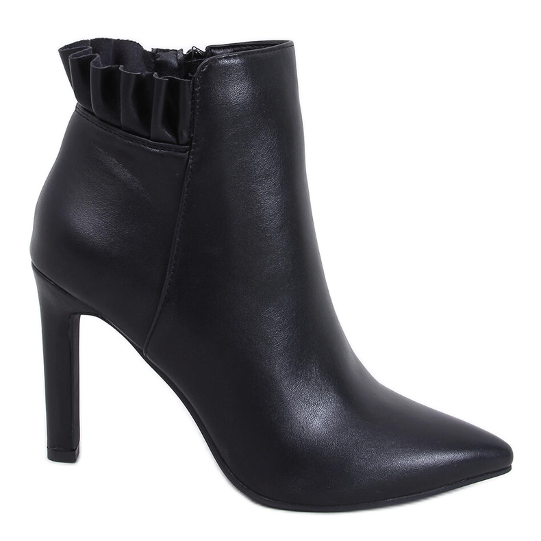 Etnea Crne gležnjače na visoku petu crno