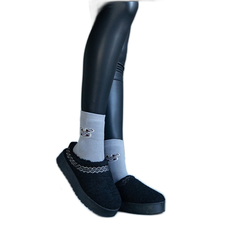 Crne čizme za snijeg na platformu s niskim gornjištem i izvezenim Greene uzorkom crno