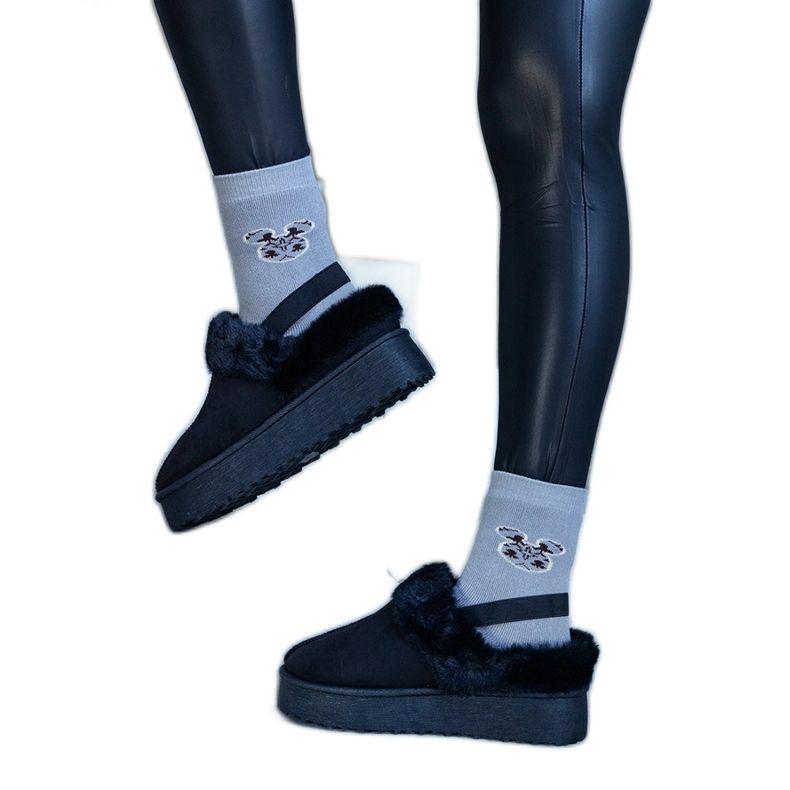 Crne platform papuče ukrašene krznom i s gumicom na peti, Frank crno