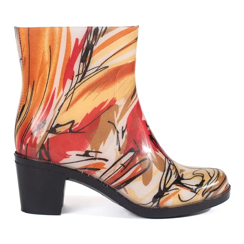 Raznobojne jakne s visokim potpeticama raznobojna