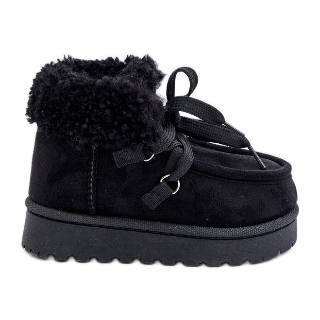 Crne Adelane dječje čizme za snijeg izolirane krznom crno