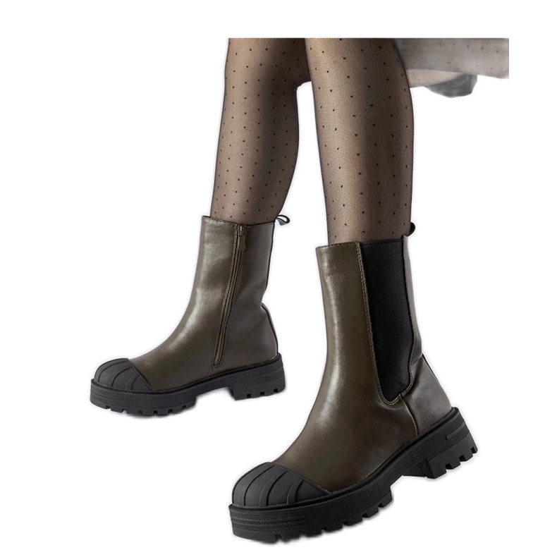 Tamnozelene izolirane Chelsea čizme od Porcigatone - Solea zelena