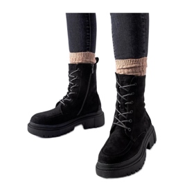Crne radničke čizme s traperima na masivnom Riel - Solea potplatu crno