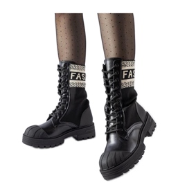 Crne čarape s bijelim natpisom Daria - Solea crno