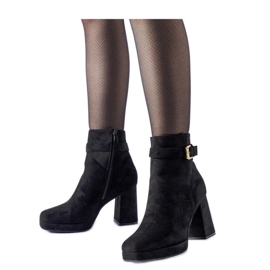 Crne izolirane klasične gležnjače od Caio - Solea antilopa crna