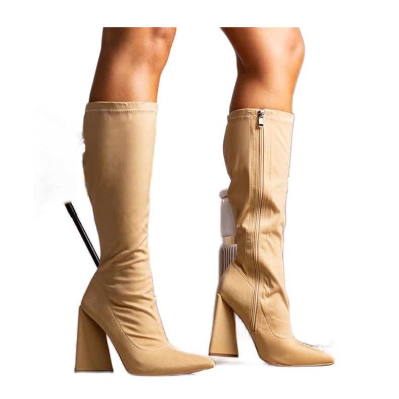 Bež čizme na visoku petu