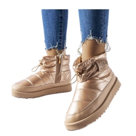 Zlatne čizme za snijeg Lee Cooper LCJ-23-44-1965L s patentnim zatvaračem zlatni