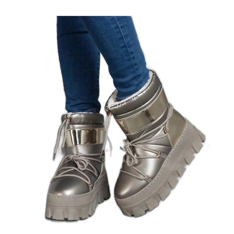 Zlatne čizme za snijeg na platformu s oslikanim Losta - Solea umetcima