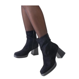 Crne gležnjače s četvrtastim vrhom, eko antilop crna