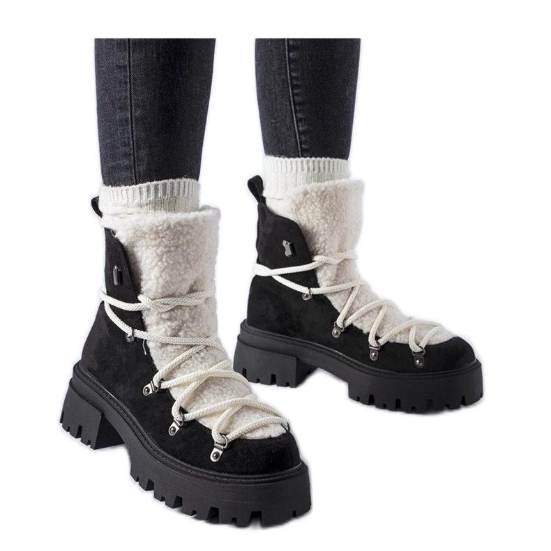 Crne radničke čizme sa ukrasnim jezikom crno