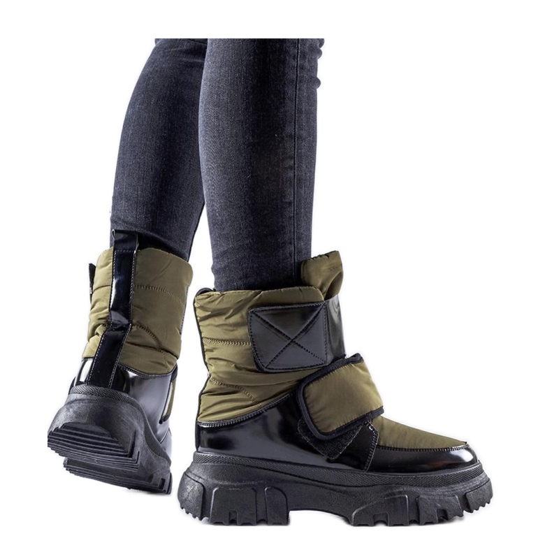 Zelene izolirane čizme za snijeg zelena