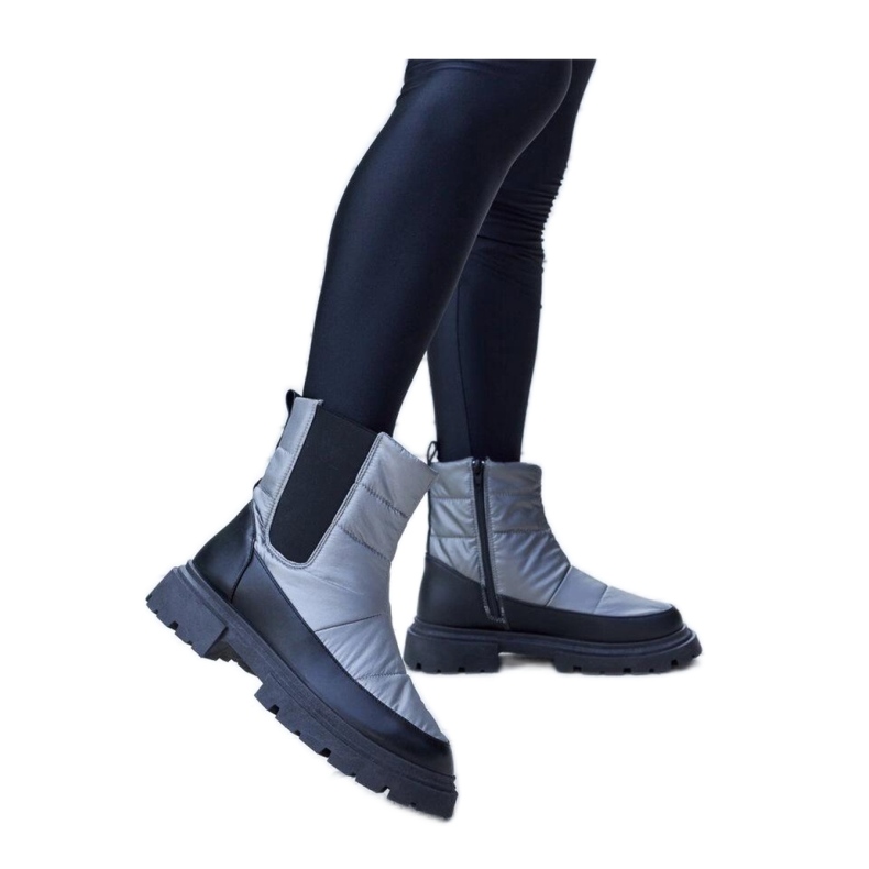 Sive izolirane čizme za snijeg siva