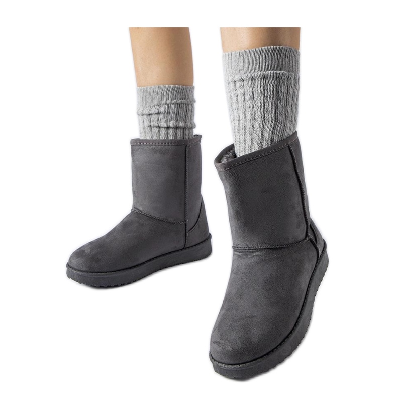 Sive izolirane klasične čizme za snijeg siva