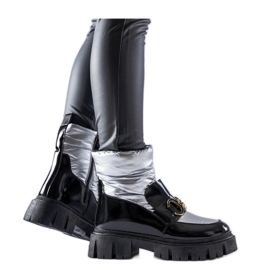 Crne i srebrne lakirane čizme za snijeg crna