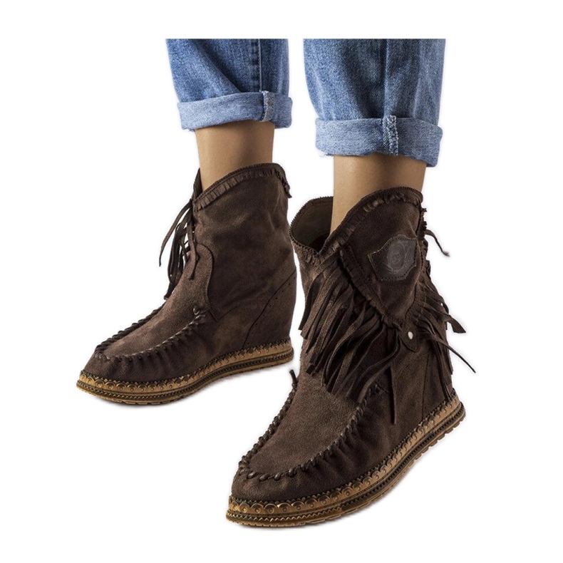 Smeđe čizme na klin smeđa