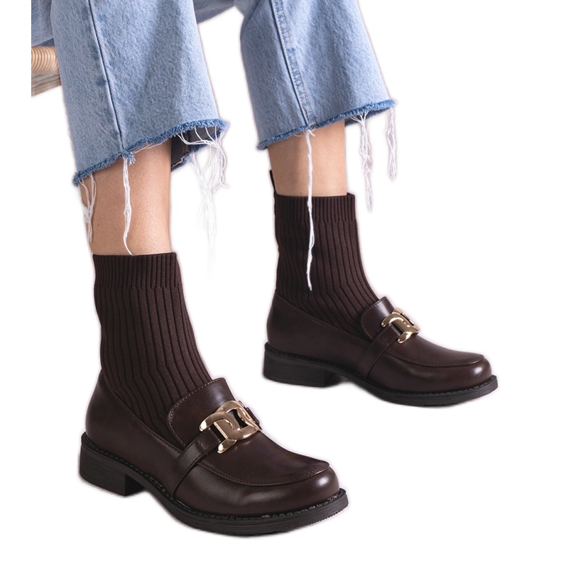 Smeđe gležnjače s gornjim dijelom od tkanine smeđa