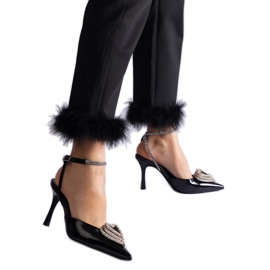 Crne visoke potpetice s otvorenom petom ukrašene cirkonima crna