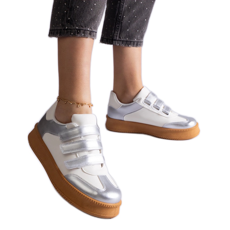 Silver tenisice pričvršćene čičak srebro